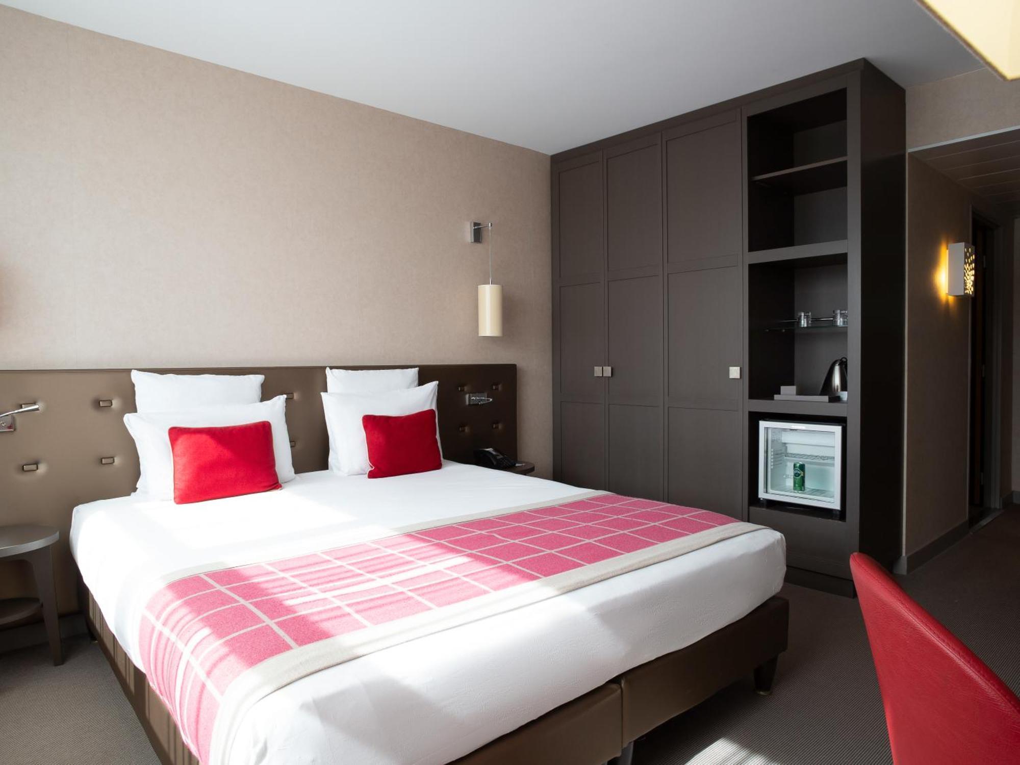 Mercure Clermont Ferrand Centre Jaude Hotel Екстериор снимка